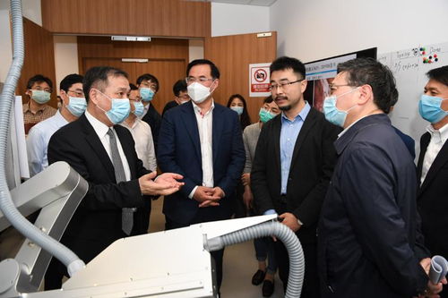 市人大常委会主任蒋卓庆调研上海交大科技园区与入驻企业大卓科技
